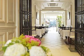 Hôtel Suites Unic Renoir Saint Germain