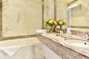 Hôtel Suites Unic Renoir Saint Germain
