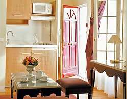 Hôtel Suites Unic Renoir Saint Germain