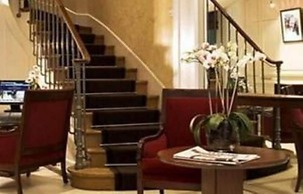 Hôtel Suites Unic Renoir Saint Germain
