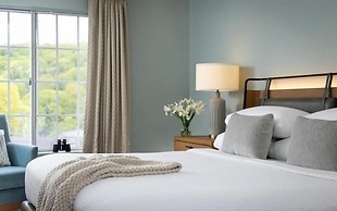 Meadowbrook Inn