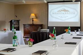 Meadowbrook Inn