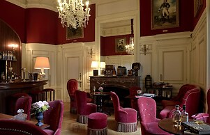 Chateau Colbert
