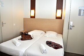 BHôtel De Caen