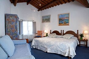 Hostellerie Le Castellas