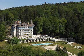 Château des Avenieres