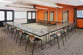 Chrysalis Inn & Spa Bellingham, Curio Collection by Hilton