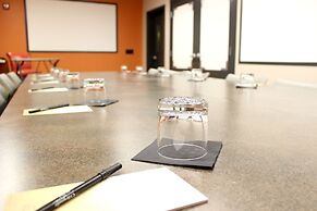 Chrysalis Inn & Spa Bellingham, Curio Collection by Hilton