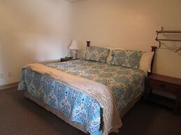 Douglas Inn & Suites