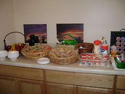 Douglas Inn & Suites