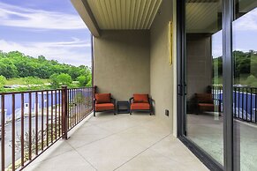 The Resort at Lake of the Ozarks
