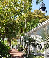 Lighthouse Hotel - Key West Historic Inns