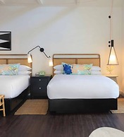 Lighthouse Hotel - Key West Historic Inns