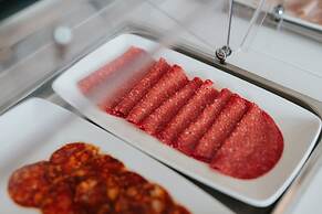 Hotel Neptuno Playa & Spa