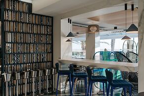 Hotel Neptuno Playa & Spa