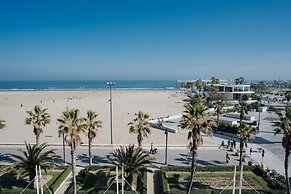 Hotel Neptuno Playa & Spa