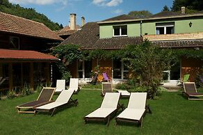 Le Saint Barnabé Hôtel & SPA