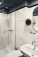 Lenox Montparnasse Hotel