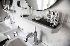 Lenox Montparnasse Hotel