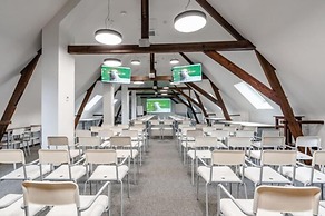 Monasterium PoortAckere