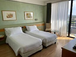 HOTEL LEONARDO DA VINCI