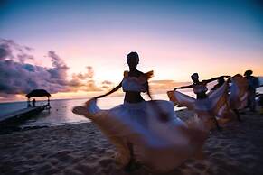 OUTRIGGER Mauritius Beach Resort