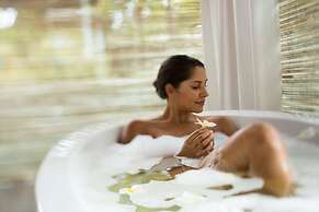 OUTRIGGER Mauritius Beach Resort