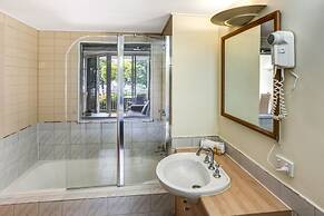 On the Beach Holiday Apartments