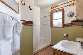 Saratoga Farmstead B&B