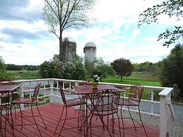 Saratoga Farmstead B&B