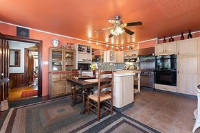 Saratoga Farmstead B&B
