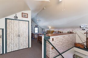 Saratoga Farmstead B&B