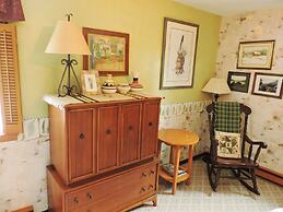 Saratoga Farmstead B&B