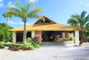 Crown Beach Resort & Spa