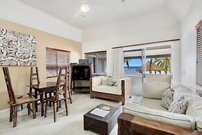 Crown Beach Resort & Spa