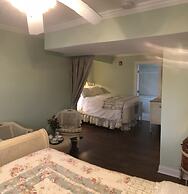 The Carriage House B&B