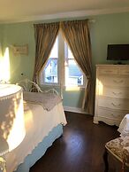 The Carriage House B&B