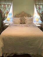 The Carriage House B&B