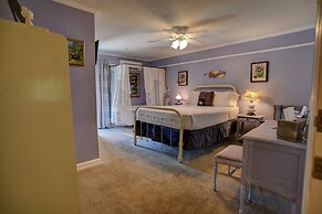 Blue Mountain Mist Country Inn & Spa