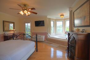 Blue Mountain Mist Country Inn & Spa