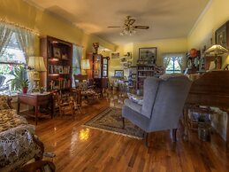 Blue Mountain Mist Country Inn & Spa