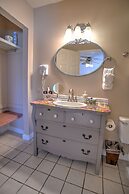 Blue Mountain Mist Country Inn & Spa