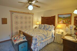 Blue Mountain Mist Country Inn & Spa