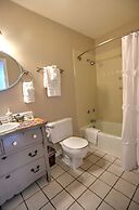 Blue Mountain Mist Country Inn & Spa
