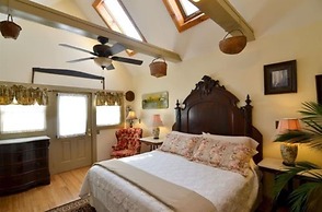 Union Gables Bed & Breakfast