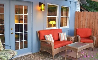 Union Gables Bed & Breakfast