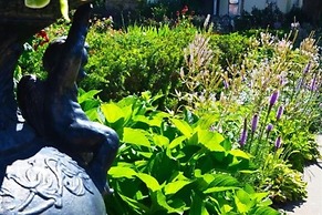 Union Gables Bed & Breakfast