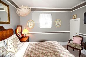 Inn St Helena