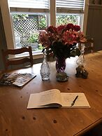 Inn St Helena