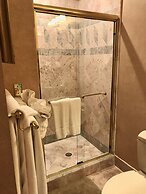 Gramercy Mansion B&B